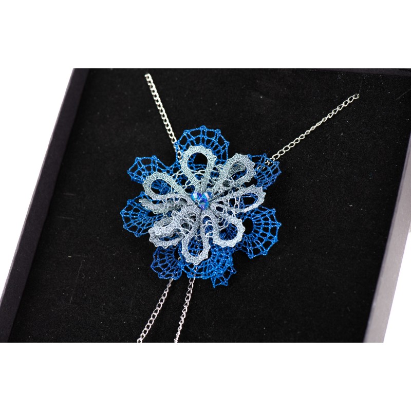 Necklace Double rose