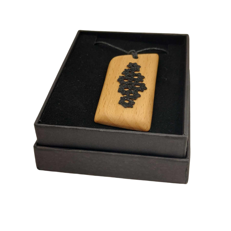 Lesen obesek s čipko - manjši