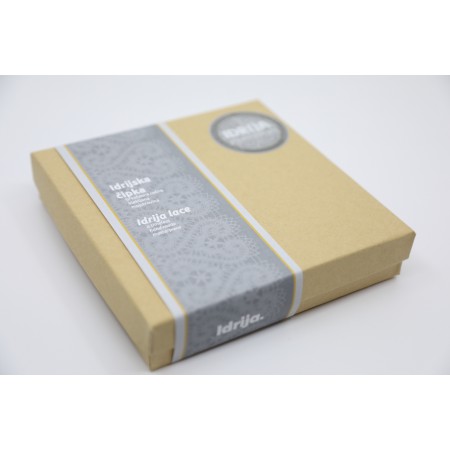 Klekljan prtiček ozki in sukani ris