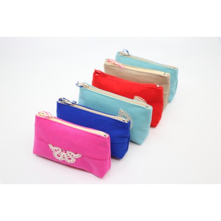 Drobižnica s klekljano čipko