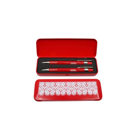 Komplet pisal s potiskom čipke