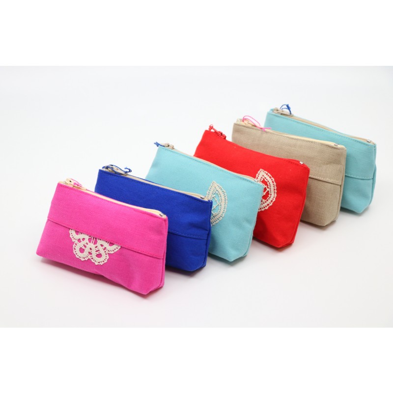 Drobižnica s klekljano čipko