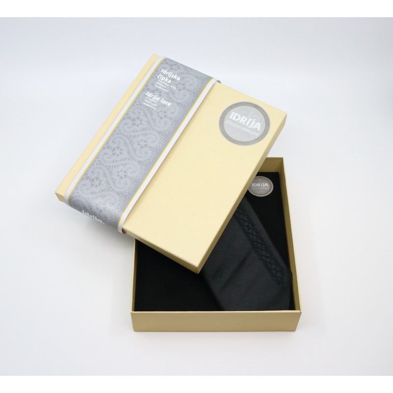 Kravata POKONČNA ČIPKA