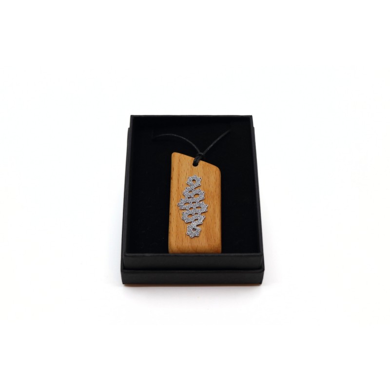 Lesen obesek s cipko - manjši