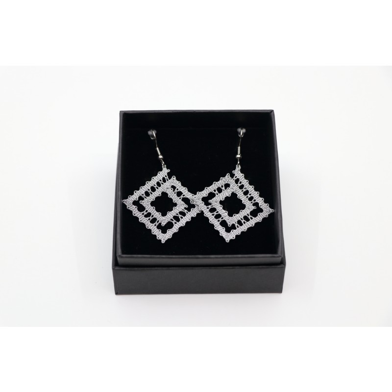 Klekljani uhani kvadrat