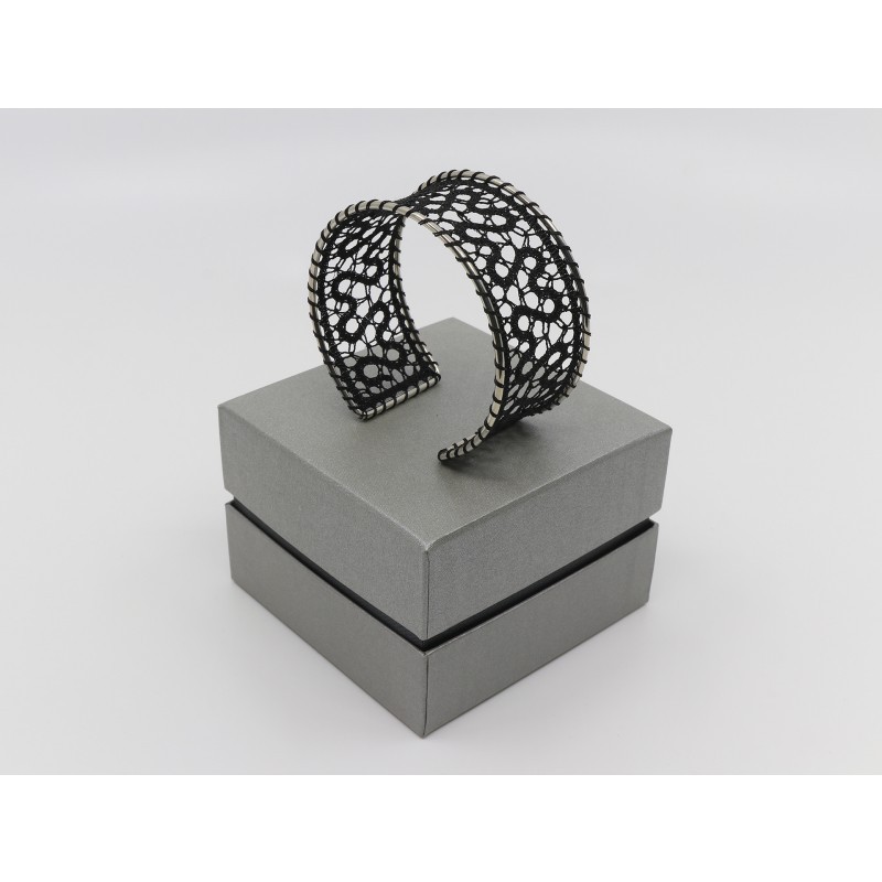 Zapestnica klekljana 