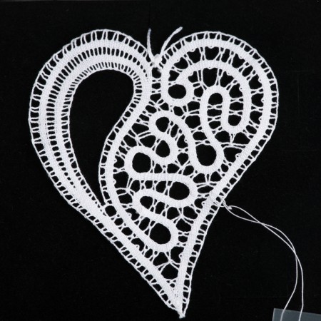 Idrija lace - heart