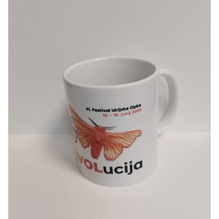 Skodelica rEVOLucija