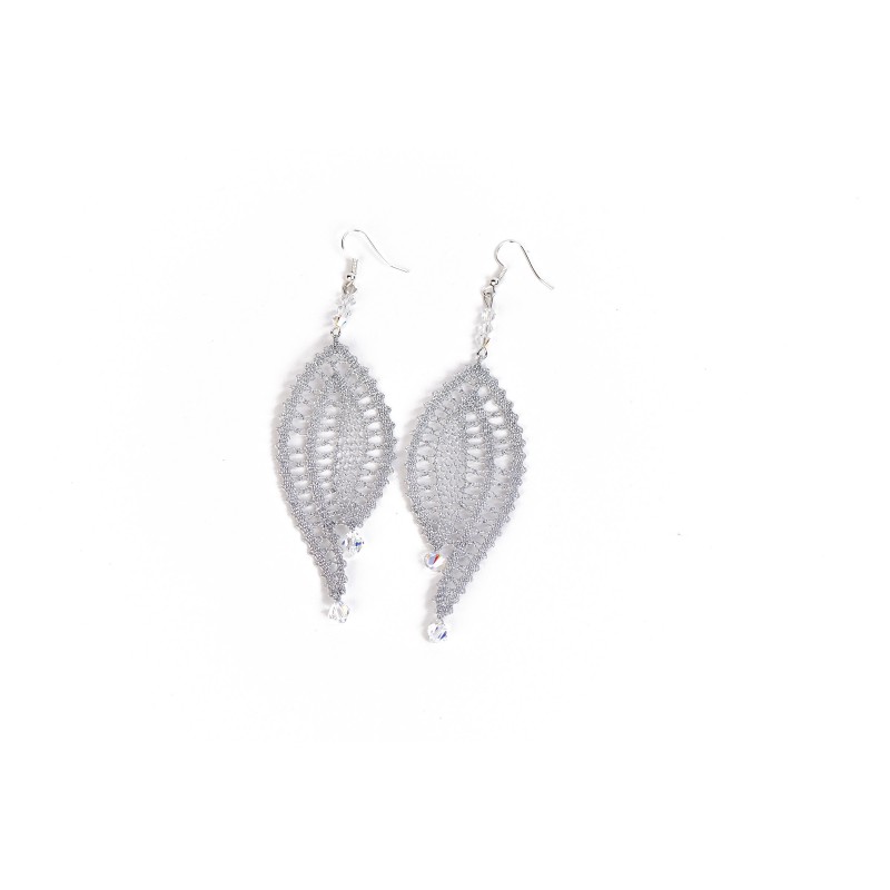 Bobbin lace earrings a drop